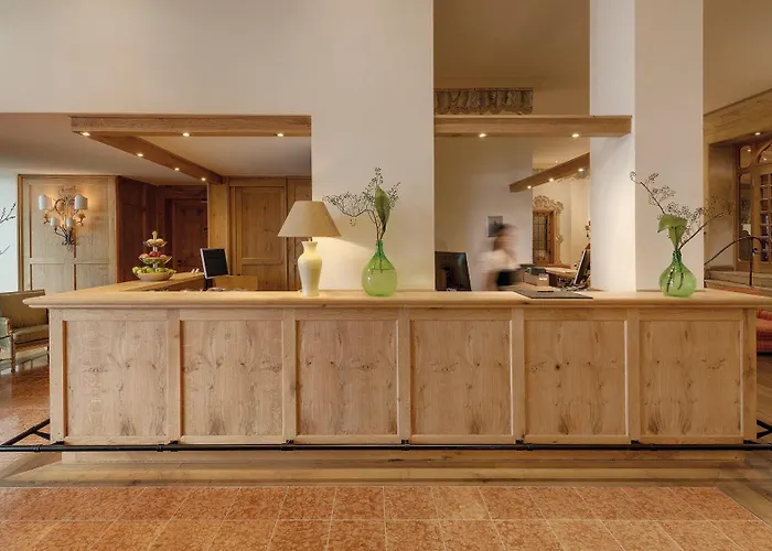 Excelsior By GeiselAlbergo